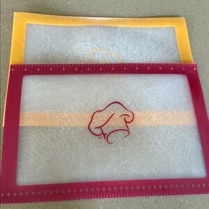 Pampered Chef Cutting Mats - Burgundy and Mustard